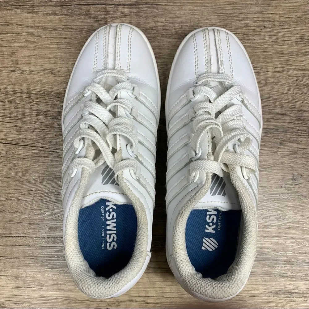 K-Swiss unisex~ kids sneakers~White~Size 13.5‎